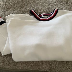 Very nice white top .Worn once  to big for me.